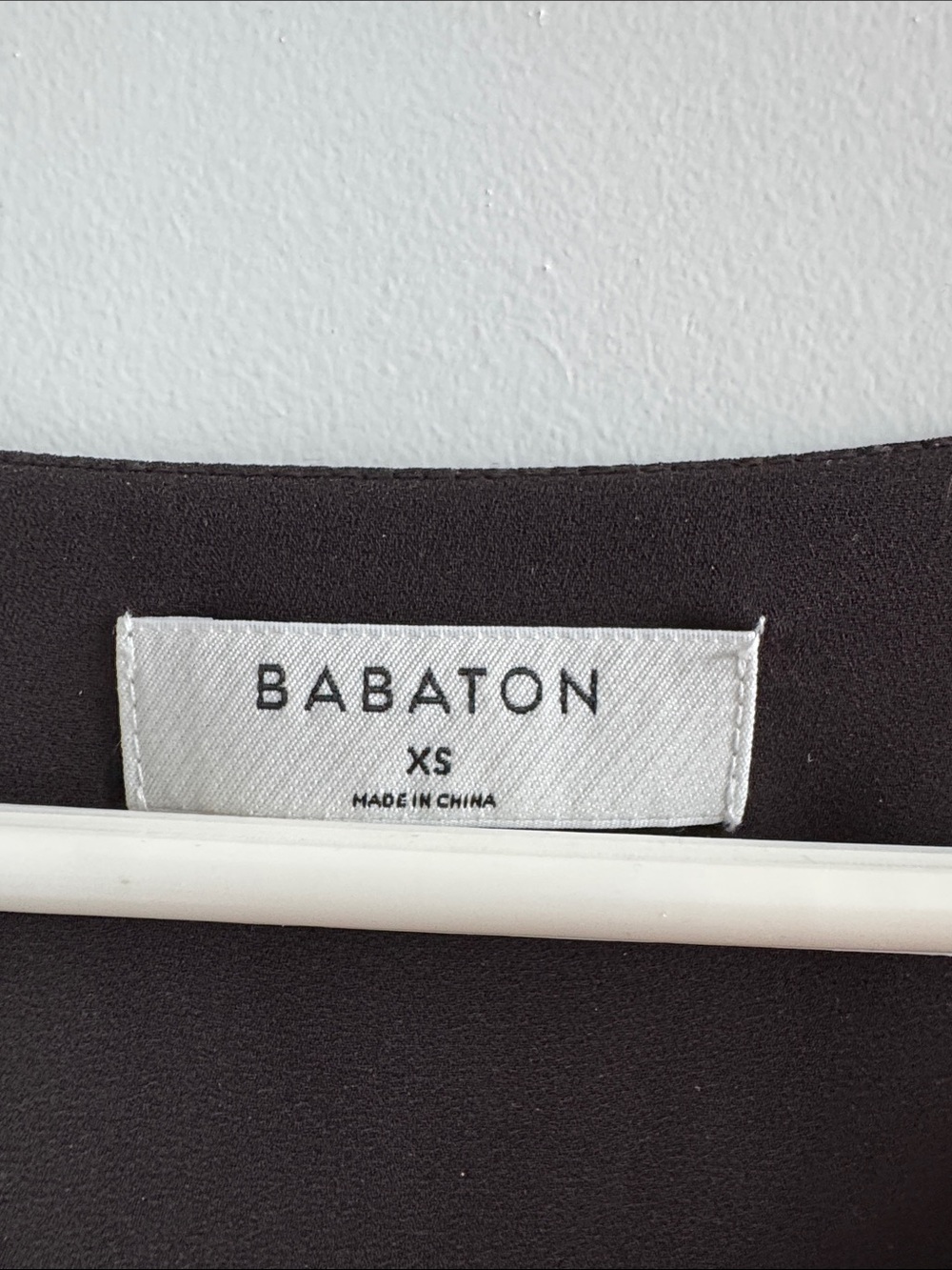 Babaton Randy Blouse - Picture 5 of 6